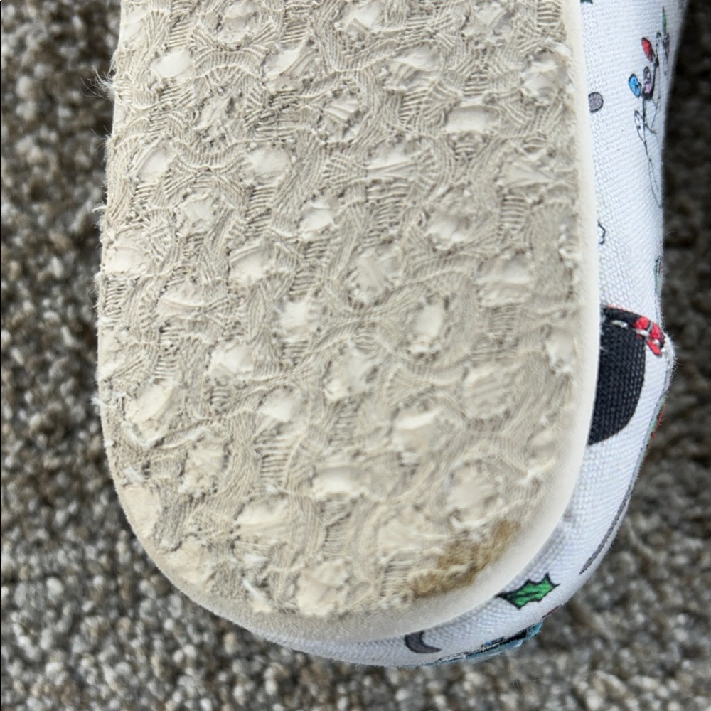 TOMS Multicolor Christmas Cat Pattern Slip-Ons Size 8 - Picture 9 of 13